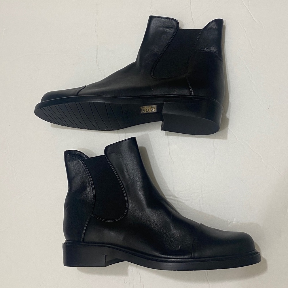 NWOB STUART WEITZMAN Black Leather Ankle Boots Women's Size 5B - Picture 6 of 11